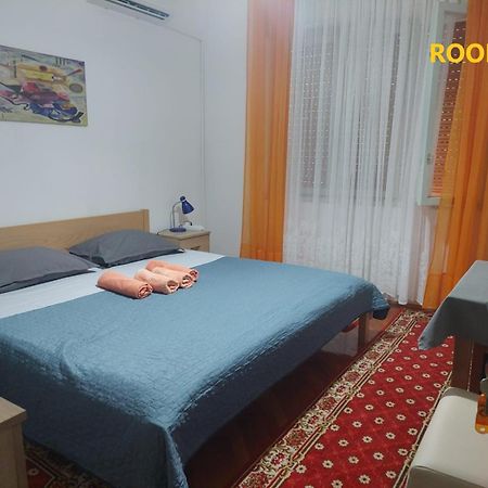 Guest House Lovric Poreč Eksteriør bilde